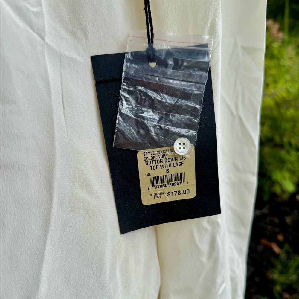 NWT True Religion Silk Women’s Long Sleeve Lace Cream Blouse Size Small Petite - Picture 6 of 14
